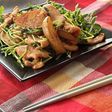 豆苗とポテト炒め コチュジャンタレ