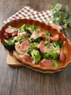 ブロッコリーとウィンナーのチーズ焼き-レシピのメイン写真