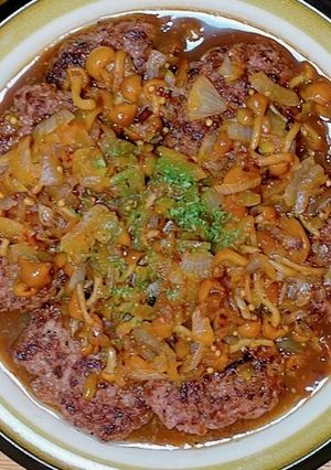 スマッシュバーグ～なめこ玉ねぎソース～-レシピのメイン写真