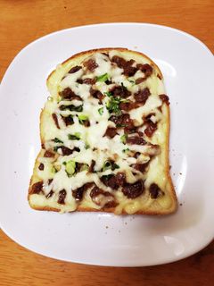 焼き肉マヨチーズパン-レシピのメイン写真