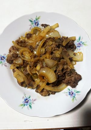 牛肉と玉ねぎの焼き肉風炒め-レシピのメイン写真