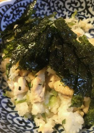 鶏肉と長ネギの海苔かけチャーハン-レシピのメイン写真