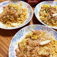 รูปของ 早生キャベツ明太子なめ茸パスタ