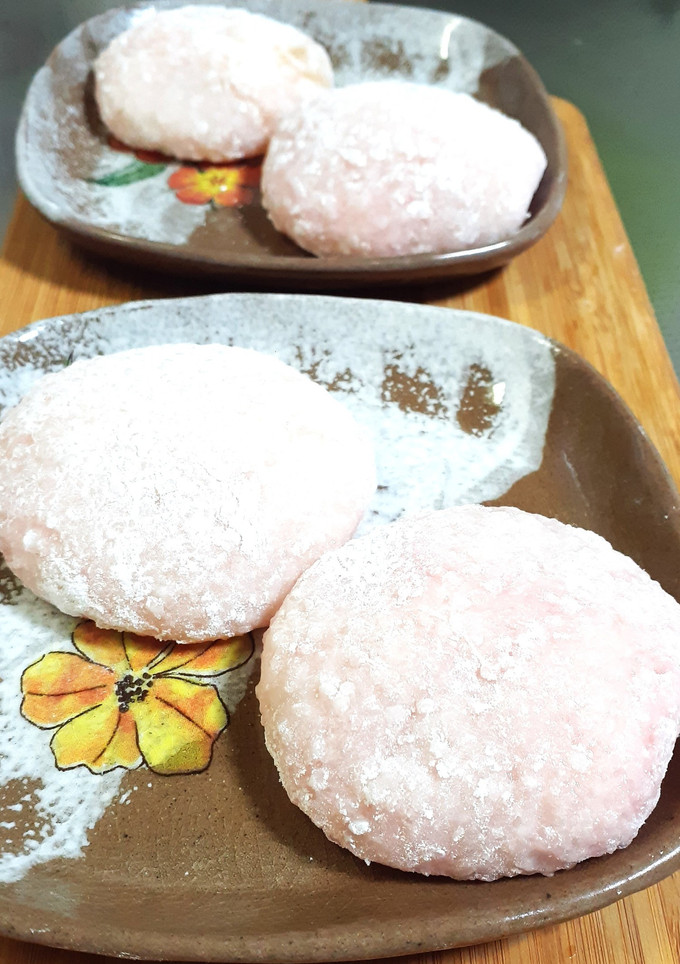 もち米と白玉もち粉で♡ピンクの大福♡-レシピのメイン写真