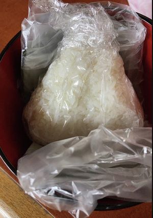 冷めてもうまいシャケおにぎり-レシピのメイン写真