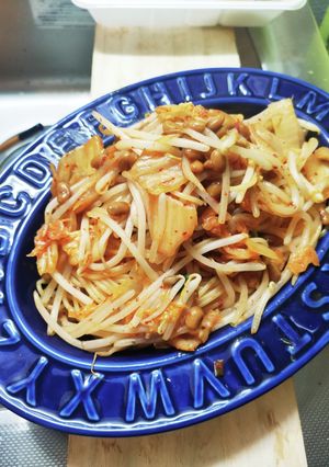 もやしキムチ納豆のパスタ-レシピのメイン写真