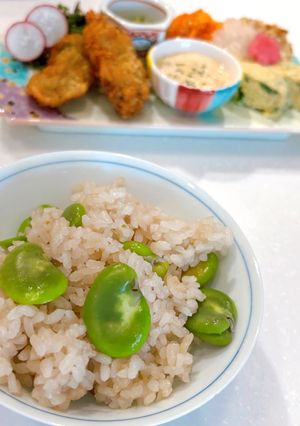 素材の味を活かして◎そら豆の炊き込みご飯-レシピのメイン写真