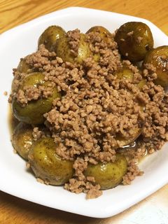 小丸じゃがいもと豚ひき肉の揚げ煮-レシピのメイン写真