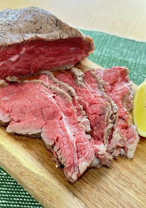 トラジたれで食べる♡簡単ローストビーフ-レシピのメイン写真