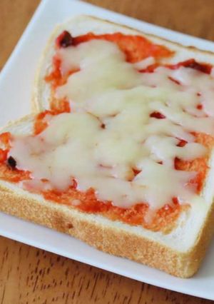 チーズとろ~り♡ピザトースト-レシピのメイン写真