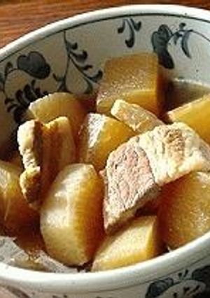 大根と豚バラ肉の煮物-レシピのメイン写真
