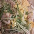 豚バラ肉と水菜の卵中華炒め
