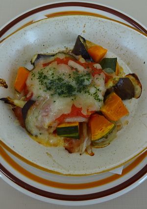 ゴロゴロ夏野菜のトマトグラタン-レシピのメイン写真