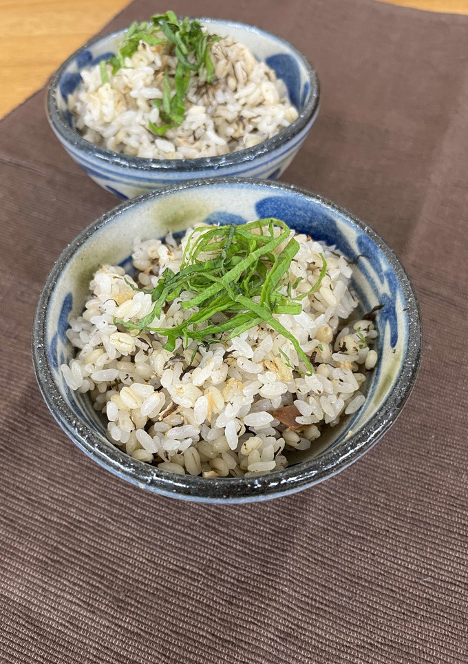 もずくと梅の炊き込みごはん-レシピのメイン写真