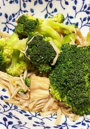 母の味※えのきとブロッコリーの炒め和え-レシピのメイン写真