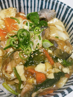 サバ缶で辛くない麻婆豆腐風丼-レシピのメイン写真