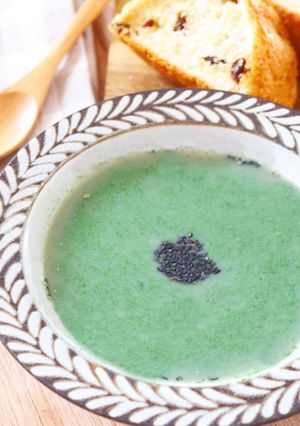 10分♪ほうれん草の黒ごま豆乳ポタージュ-レシピのメイン写真