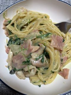 簡単クリームパスタ-レシピのメイン写真