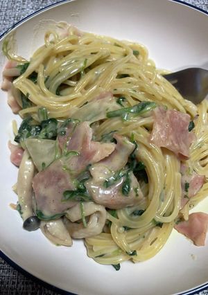 簡単クリームパスタ-レシピのメイン写真