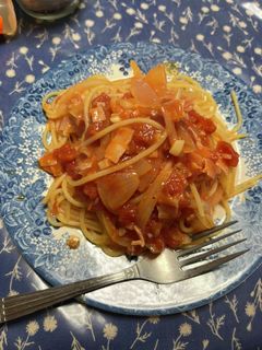 ベーコンと玉ねぎのトマトパスタ-レシピのメイン写真