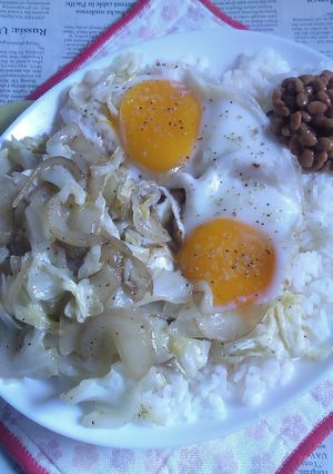 W目玉焼き＋野菜炒め＆納豆載せカフェ丼-レシピのメイン写真