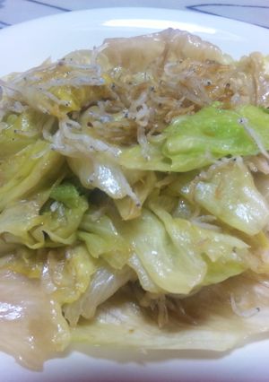 春キャベツとじゃこの炒め物-レシピのメイン写真