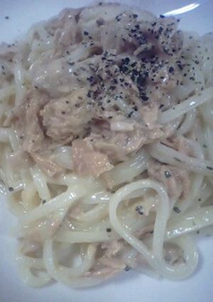 ランチに♪ツナマヨバターうどん-レシピのメイン写真