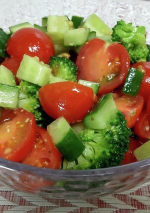 トマトと緑野菜の粒マスタードマリネ-レシピのメイン写真