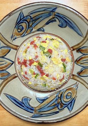 カリカリ梅とキュウリとシラスと卵の炒飯-レシピのメイン写真