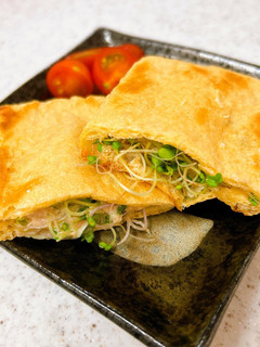 スプラウトとツナで♪焼き油揚げ詰め-レシピのメイン写真