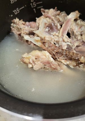 炊飯器でロティサリーチキン鶏ガラスープ-レシピのメイン写真