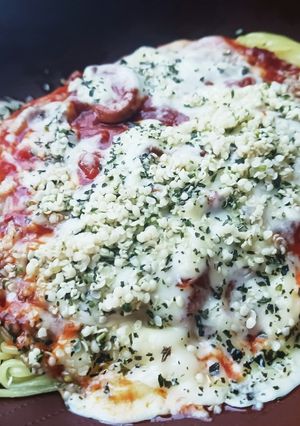 焼きそばの麺でレンジ・ピザ・パスタ-レシピのメイン写真