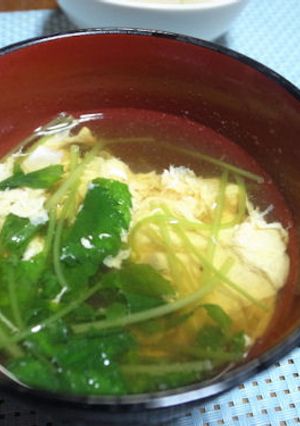 三つ葉とふわふわ卵のお吸い物-レシピのメイン写真