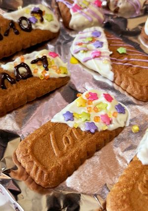 Lotusクッキー ホワイトチョコがけ-レシピのメイン写真