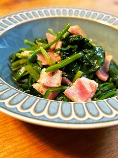 ほうれん草とベーコンの炒め物♡-レシピのメイン写真