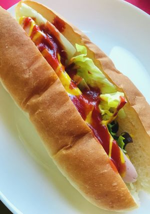 お惣菜パン☆かんたん☆魚肉ソーセージパン-レシピのメイン写真
