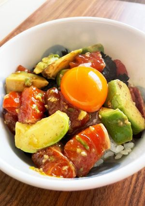 アボカドサーモン　　　ポキ丼-レシピのメイン写真