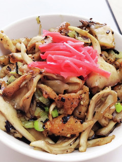 鶏皮舞茸ネギ丼-レシピのメイン写真