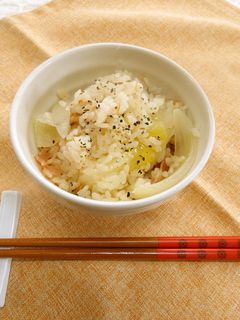 新玉ねぎの洋風炊き込みご飯-レシピのメイン写真