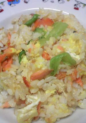 鮭とレタスのチャーハン-レシピのメイン写真