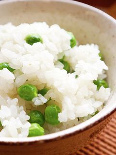 顆粒かつおだしで作る豆ご飯-レシピのメイン写真