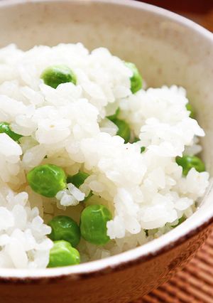 顆粒かつおだしで作る豆ご飯-レシピのメイン写真