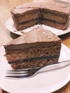 ふわふわ生チョコサンドケーキ-レシピのメイン写真