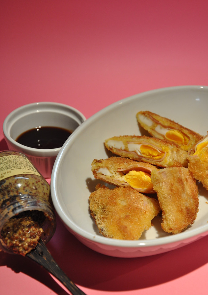 目玉焼きをはさんだハムカツ-レシピのメイン写真