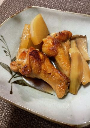 鶏手羽と大根のジンジャーエール煮-レシピのメイン写真