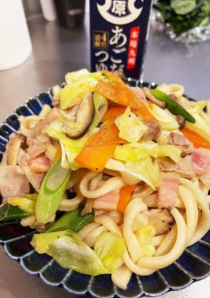 めんつゆ！野菜たっぷりもちもち焼きうどん-レシピのメイン写真