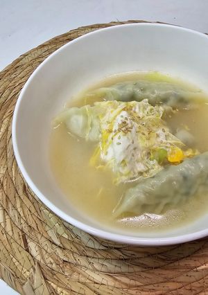 マンドゥクッ〖 餃子スープ 〗-レシピのメイン写真