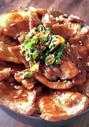 特製桃ジャム味噌ダレの豚丼-レシピのメイン写真