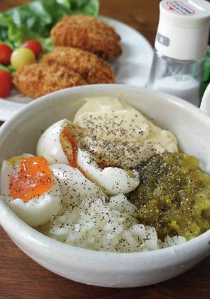 お客やだんなに混ぜてもらうタルタルソース-レシピのメイン写真