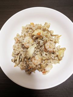 えびと舞茸とトマトのバジルピラフ-レシピのメイン写真